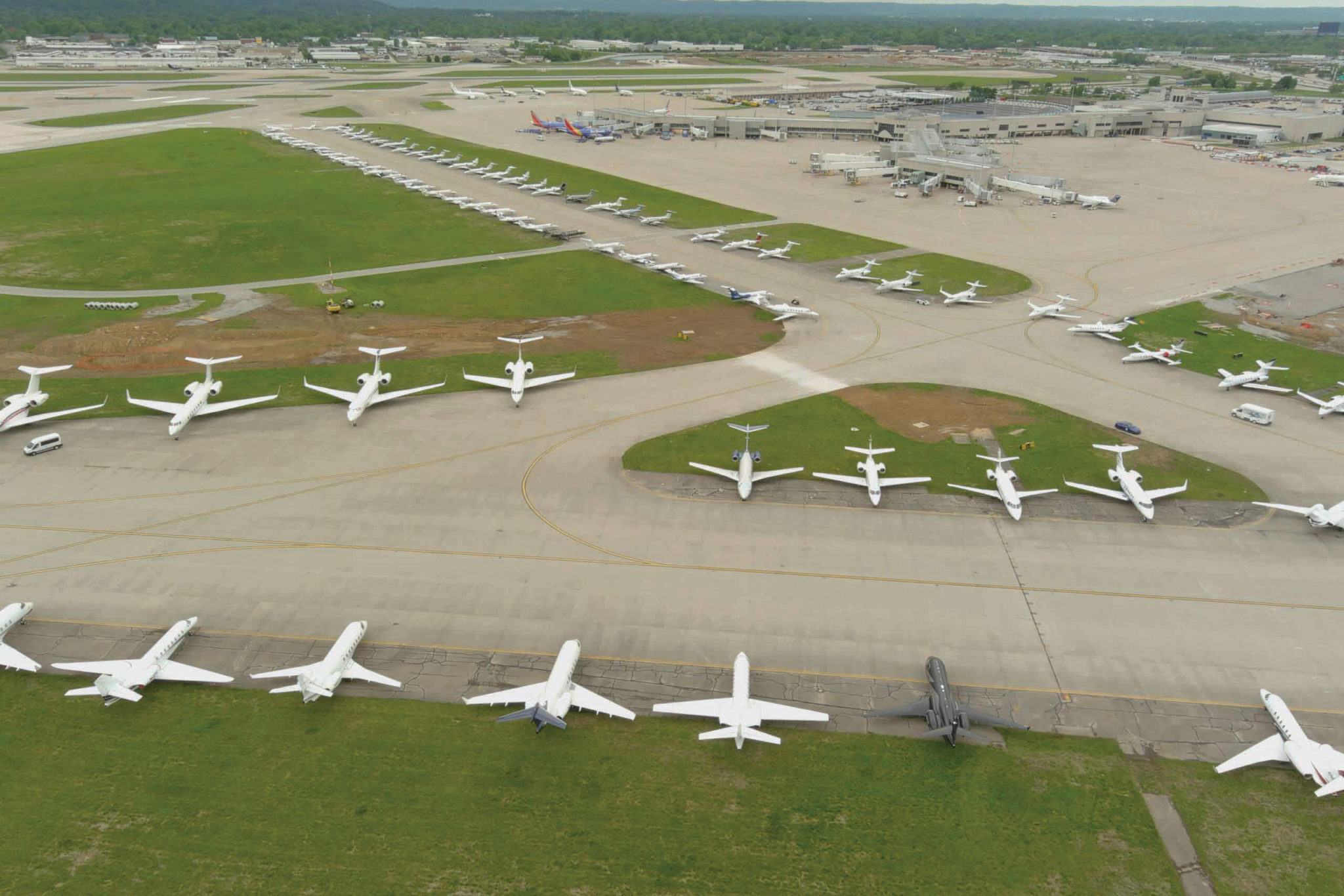 Louisville Muhammad Ali International Airport marks third best year in ...